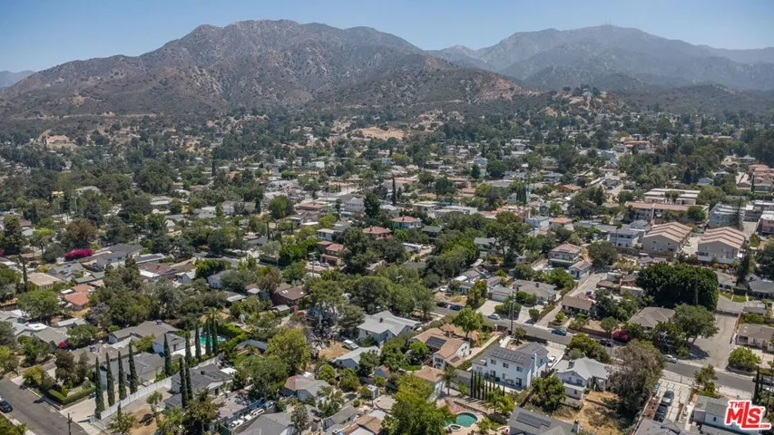 10405 Hillhaven Avenue, Los Angeles, California 91042