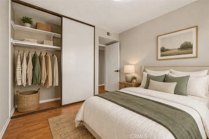1304 Stanley 10, Glendale, California 91206