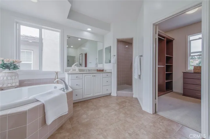 36 Trailing Ivy, Irvine, California 92620