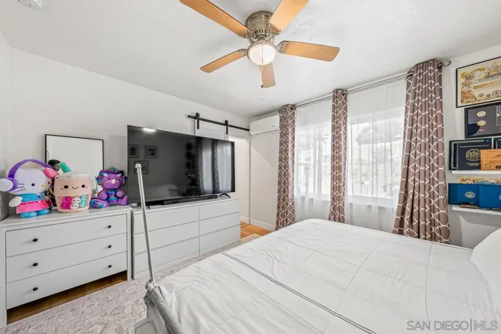 2458 Calle Tortuosa, San Diego, California 92139