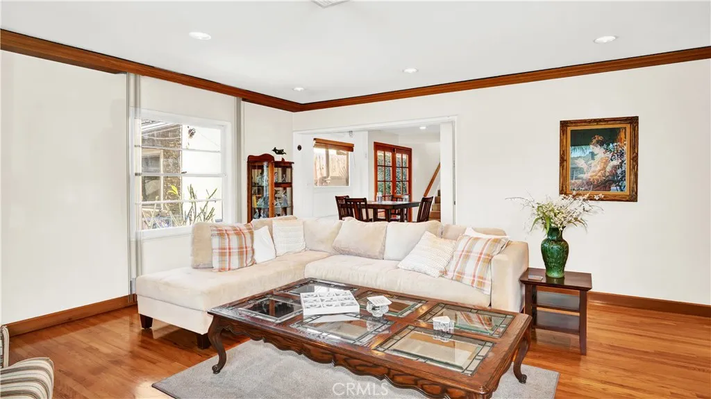 5734 Norwich, Sherman Oaks, California 91411 — photo 5