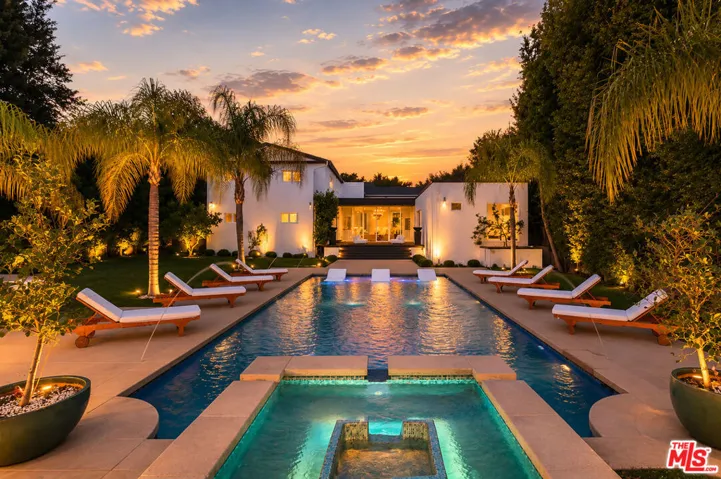 703 N Maple Drive, Beverly Hills, California 90210
