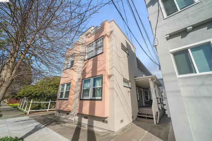 2923 Wheeler St, Berkeley, California 94705