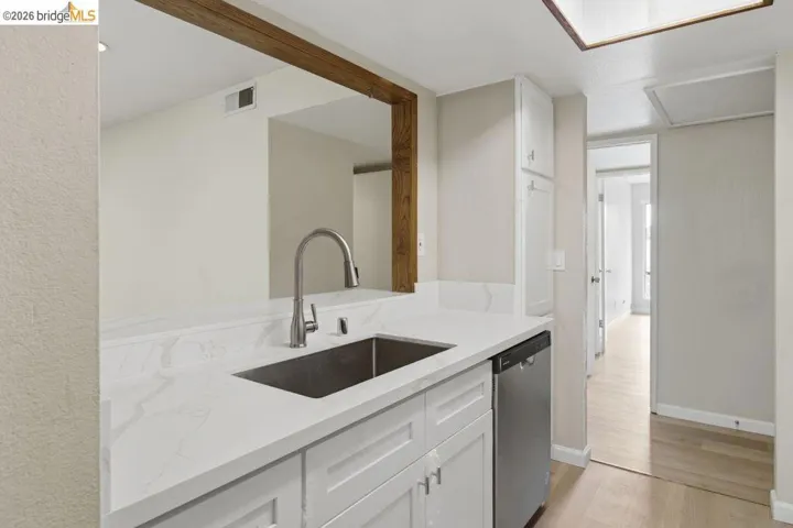 2400 Larkspur Ln Apt 264, Sacramento, California 95825