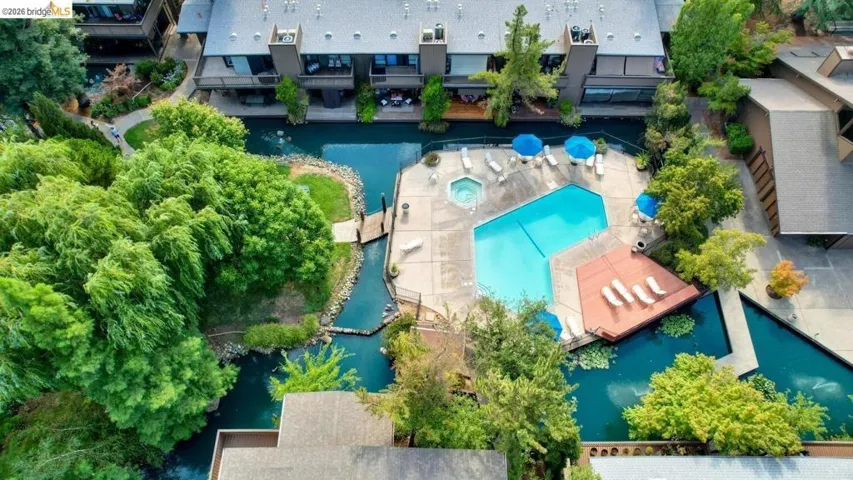 2400 Larkspur Ln Apt 264, Sacramento, California 95825