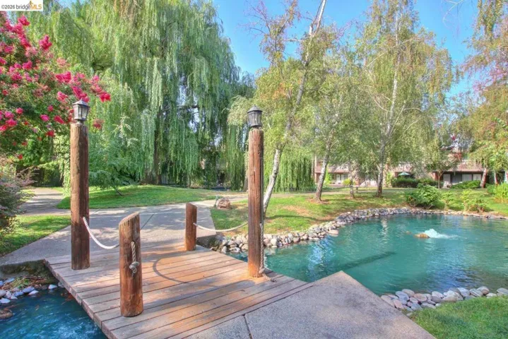 2400 Larkspur Ln Apt 264, Sacramento, California 95825