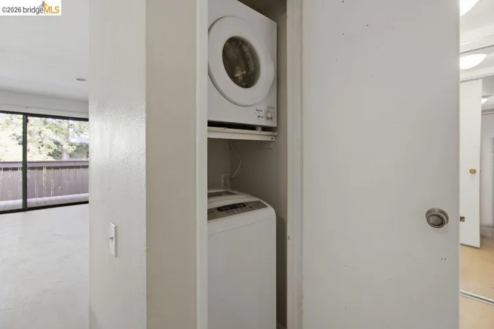 2400 Larkspur Ln Apt 264, Sacramento, California 95825