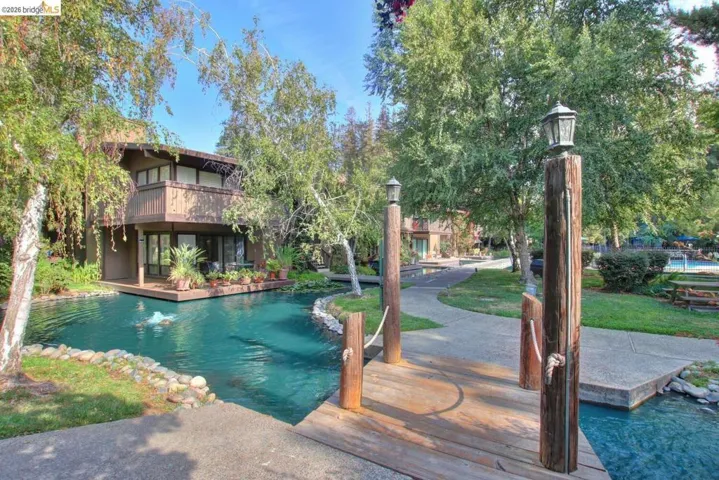 2400 Larkspur Ln Apt 264, Sacramento, California 95825