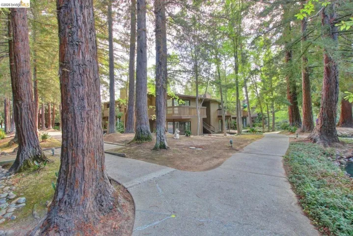 2400 Larkspur Ln Apt 264, Sacramento, California 95825