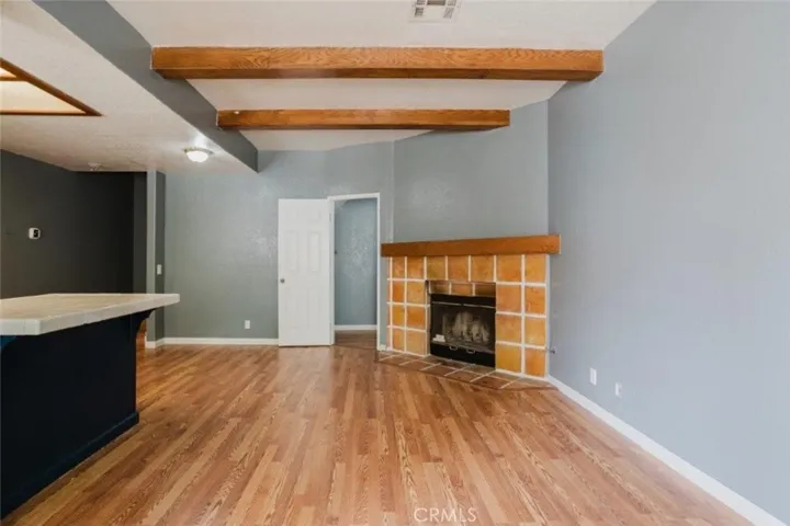 2320 E Avenue Q4 23, Palmdale, California 93550
