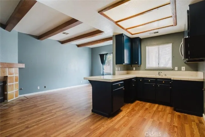 2320 E Avenue Q4 23, Palmdale, California 93550