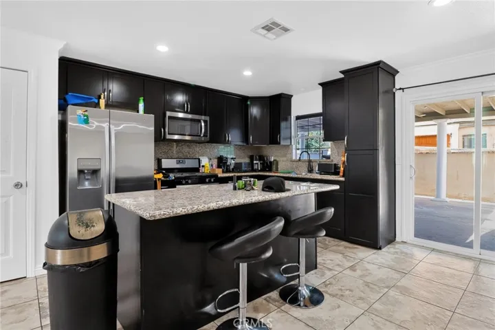 2885 Demeter, Jurupa Valley, California 92509