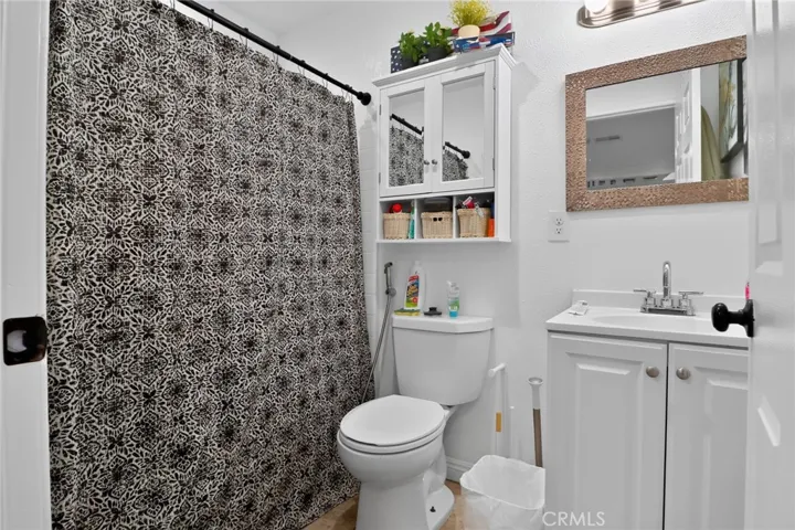 2885 Demeter, Jurupa Valley, California 92509