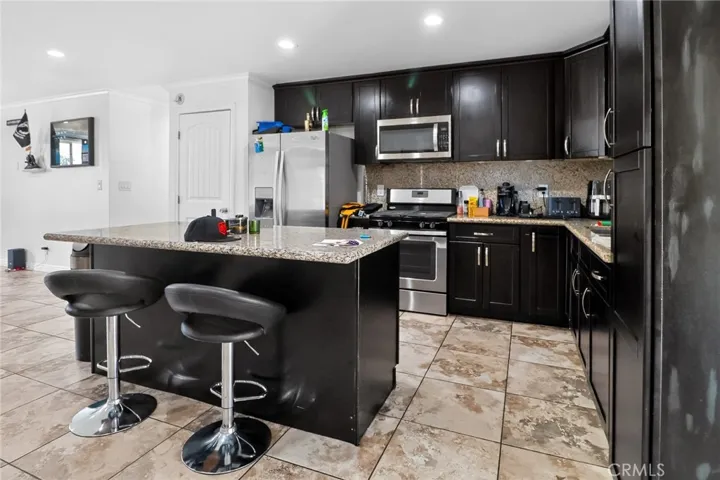 2885 Demeter, Jurupa Valley, California 92509