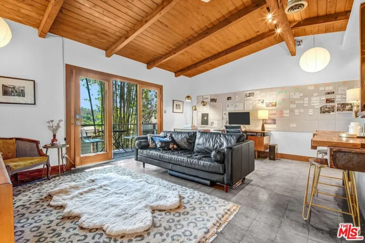 1547 Cerro Gordo Street, Los Angeles, California 90026
