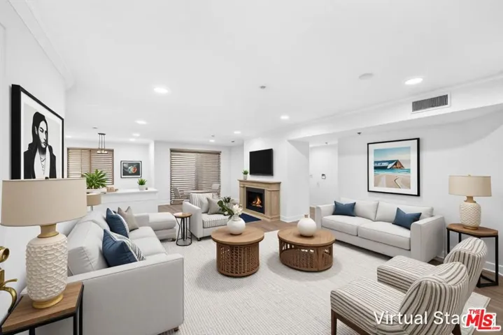 538 Glenwood Road 1, Glendale, California 91202