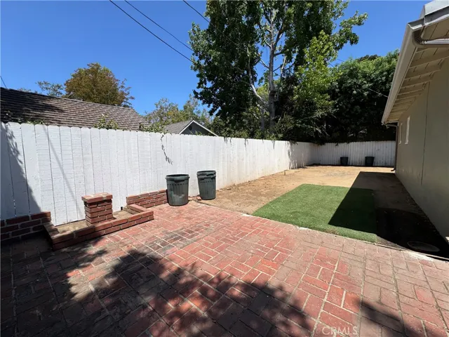 565 Sierra Vista, San Marino, California 91108