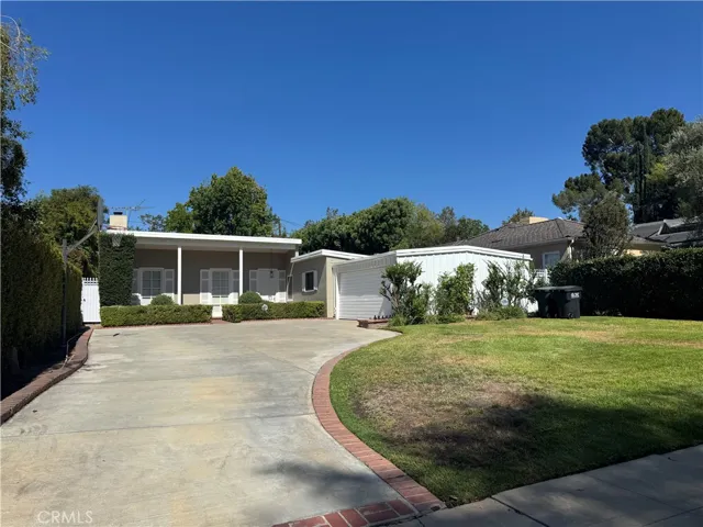 565 Sierra Vista, San Marino, California 91108