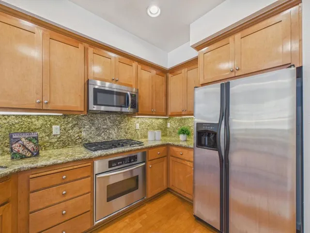 873 Agnew Road, Santa Clara, California 95054
