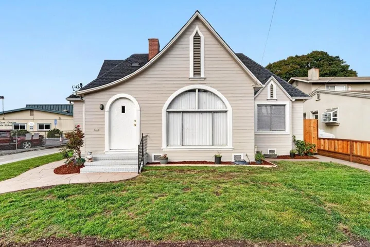 28 Madison Street, Watsonville, California 95076