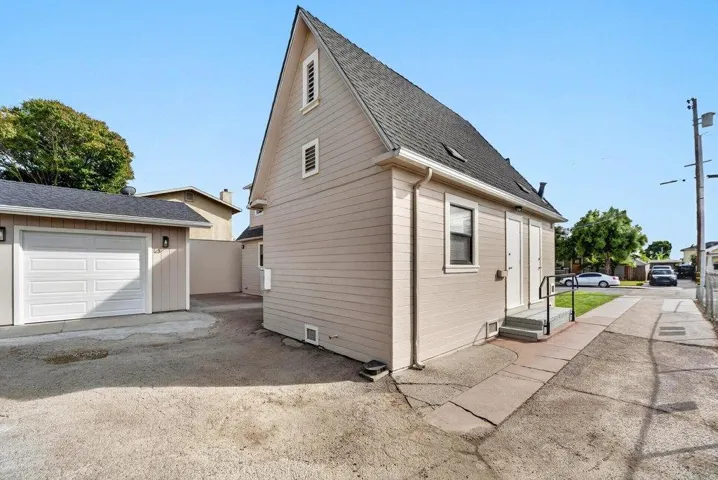 28 Madison Street, Watsonville, California 95076