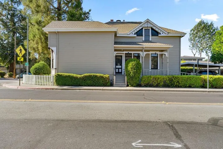 142 N Central Avenue, Campbell, California 95008