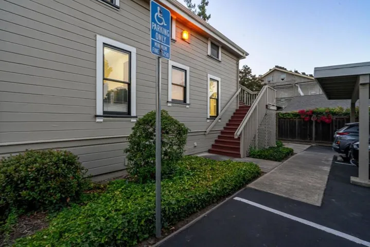 142 N Central Avenue, Campbell, California 95008