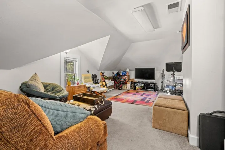 142 N Central Avenue, Campbell, California 95008
