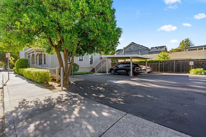142 N Central Avenue, Campbell, California 95008