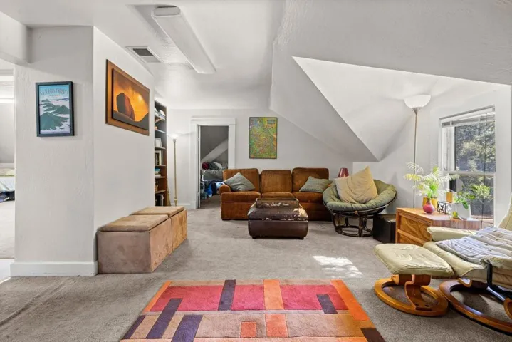 142 N Central Avenue, Campbell, California 95008