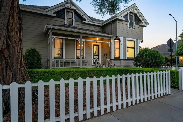 142 N Central Avenue, Campbell, California 95008