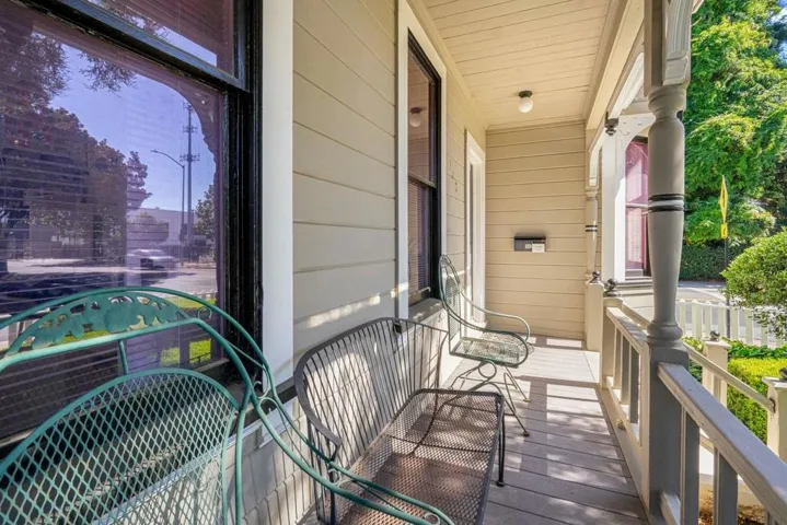 142 N Central Avenue, Campbell, California 95008