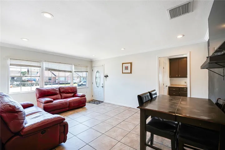 10527 Angell Street, Norwalk, California 90650