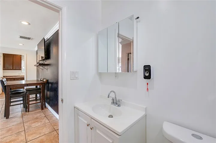 10527 Angell Street, Norwalk, California 90650