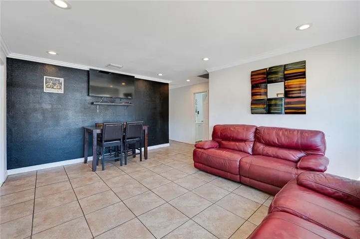 10527 Angell Street, Norwalk, California 90650
