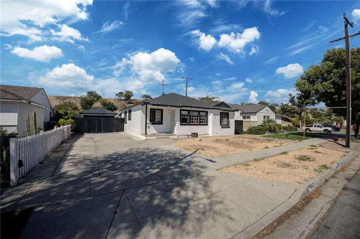 10527 Angell Street, Norwalk, California 90650
