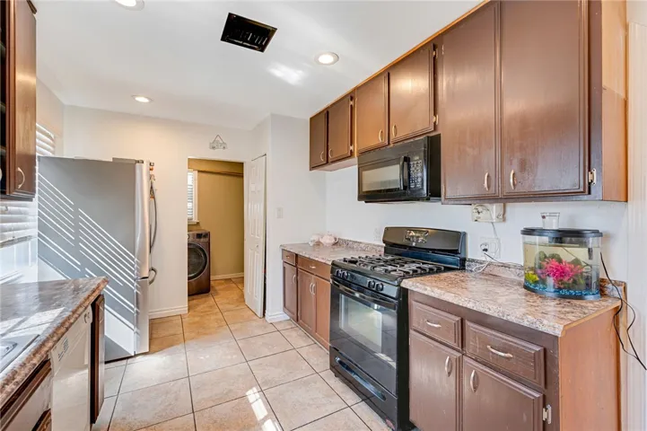 10527 Angell Street, Norwalk, California 90650