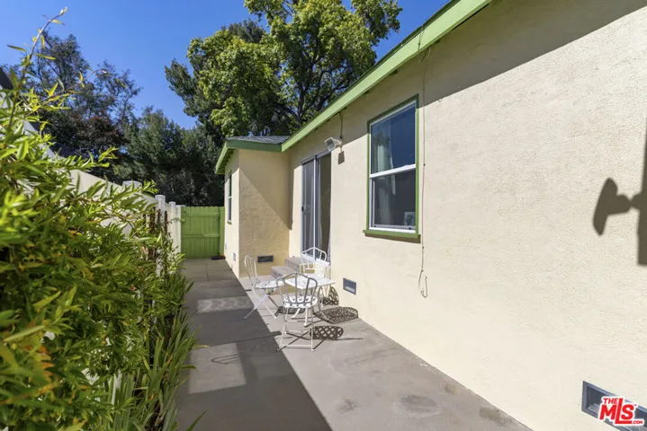 14142 Hortense Street, Los Angeles, California 91423