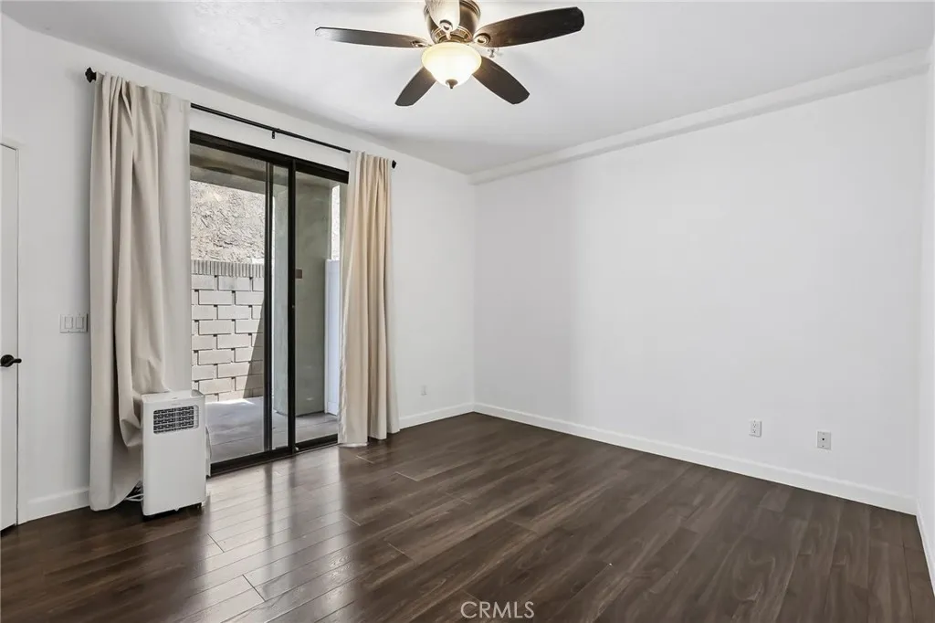 Primary Bedroom Empty 17722 Sergio Cir, # 102 Huntington Beach, CA 92647