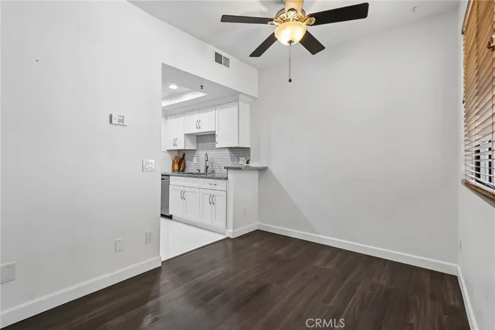 Dining Area off kitchen 17722 Sergio Cir, # 102 Huntington Beach, CA 92647
