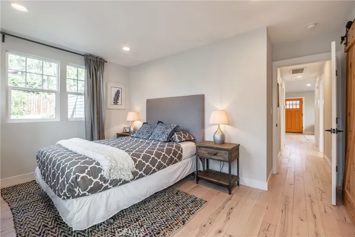 4039 Clayton Avenue, Los Angeles, California 90027