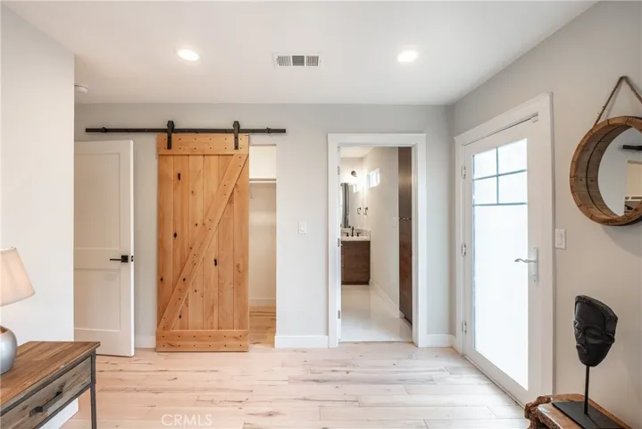 4039 Clayton Avenue, Los Angeles, California 90027