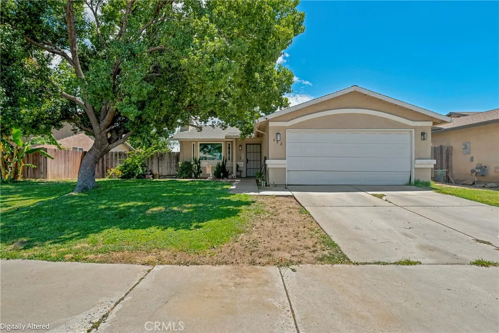 452 Las Brisas Ct