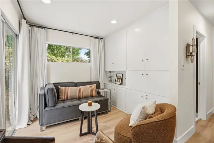 Sitting area in primary bedroom