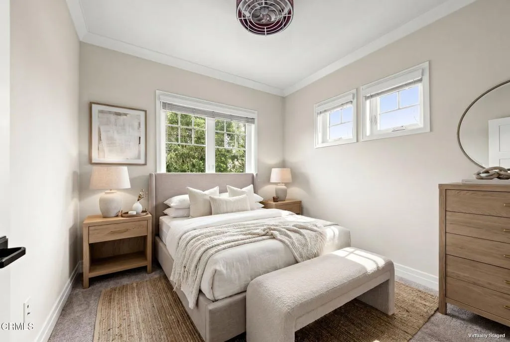 22-web-or-mls-7B4A0865-virtuallystaged
