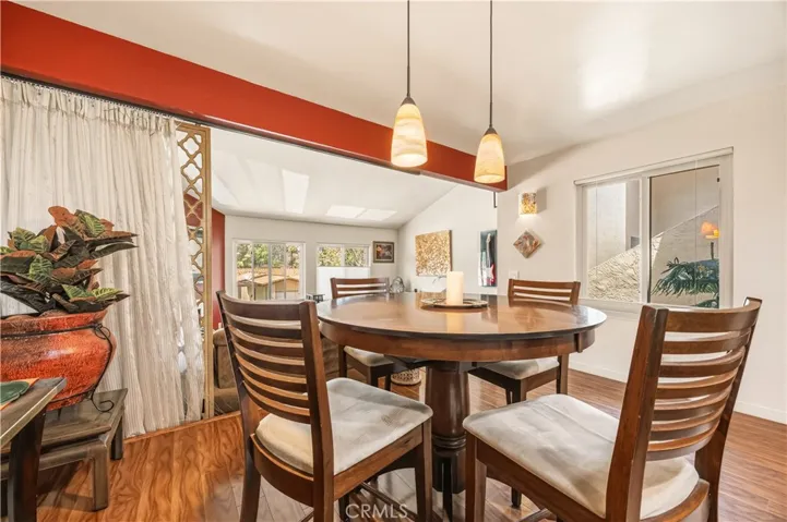 6975 Camino Amero, San Diego, California 92111