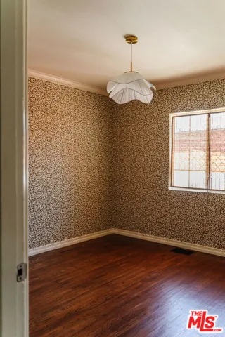 2735 Clyde Avenue, Los Angeles, California 90016