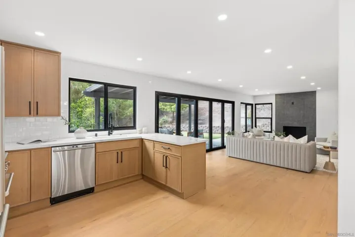 6615 Tuxedo Rd, San Diego, California 92119