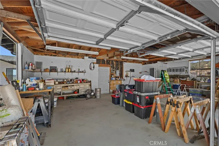 garage