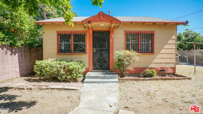 1111 W 47th Street, Los Angeles, California 90037